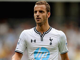 VINE: Roberto Soldado, look aw...